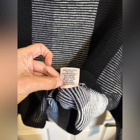 Philosophy Striped Ribbed Boatneck Dolman Sleeve Boxy Sweater, Black & White, M - Picture 3 of 6